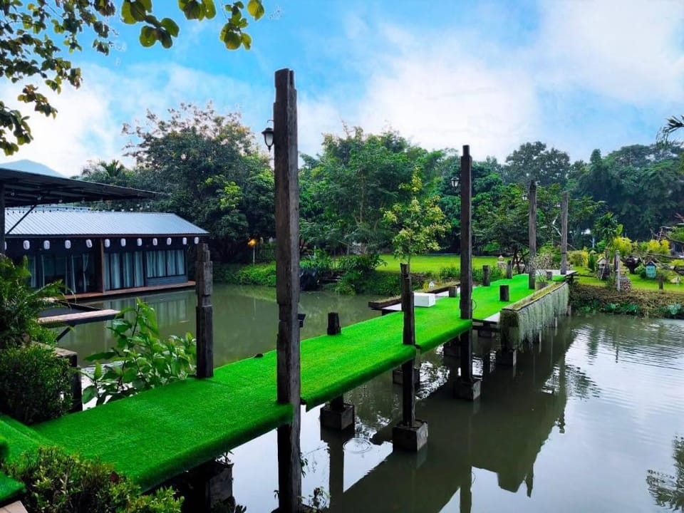 Brick Box Pool Villa Café & Restaurant Hotel in Thailand