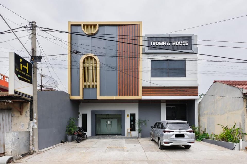 Urbanview Hotel Ivoeira House Lampung By RedDoorz Hotel in Indonesia