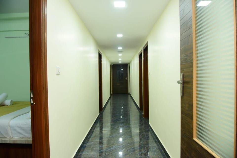 Lotus Inn Hotel in Bengaluru