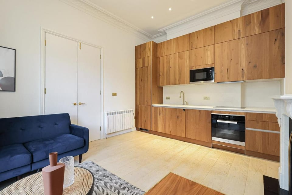 Kensington Gardens Apartments Apartment in City of Westminster