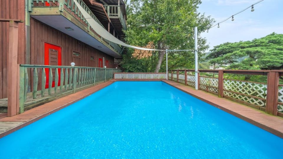 Ganghwado Maniggolstay Group Pension Bed and Breakfast in Gyeonggi-do