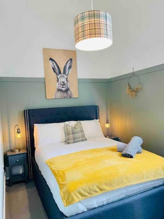 Entire Cottage In Perth & Kinross Near Loch Leven Hotel in Scotland