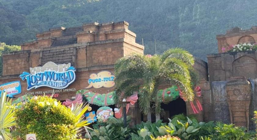 BIG Home 2-sty Terrace Near Lost World Tambun Hotel in Perak
