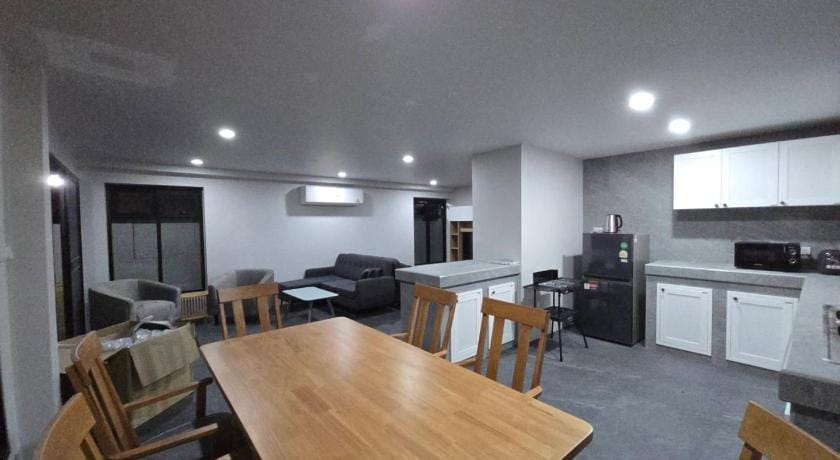 Moon Beach House Apartment in Thailand