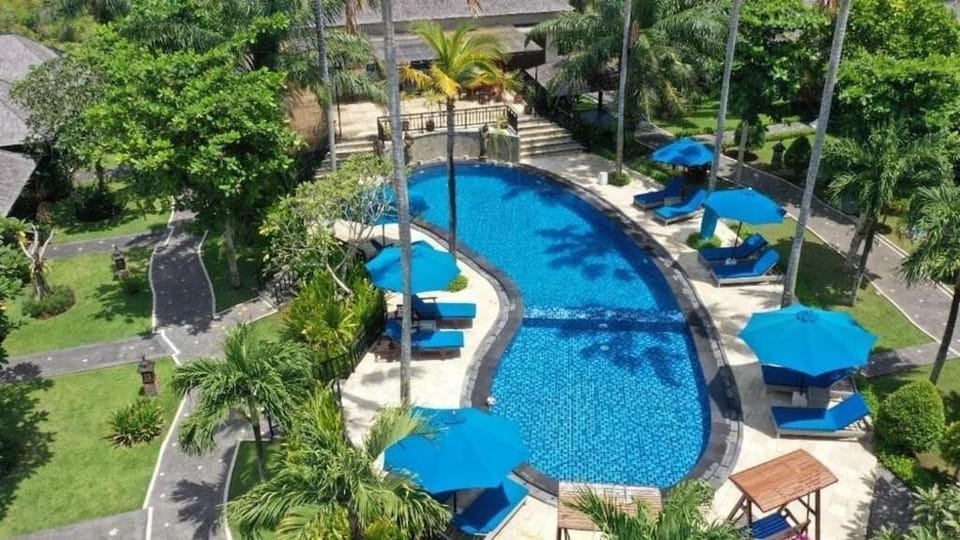 Balangan Surf Resort Hotel in Bali