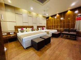 B8 Hotel Apartment in Chennai