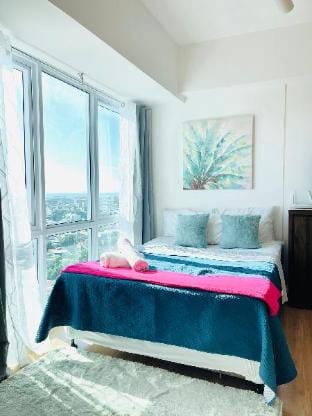 25th floor facing samal with wifi Apartment in Davao City