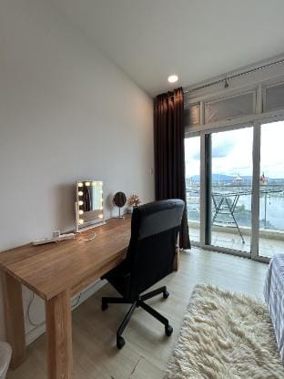 Cozy 3-Bedroom 2-6pax Riverine Sapphire  Apartment in Kuching