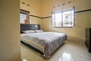 Villa Kamandalu - Oase Klasik Modern di Kota Batu Vacation rental in Batu