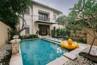 Private 3-Bedroom Villa with Exclusive Pool Escape Villa in Bali
