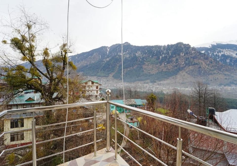 Mahamai Villa Manali Country House in Manali