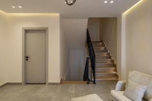 Golden 4BR Villa W/Garden Mokkatam, by Travelholic Villa in Cairo Governorate