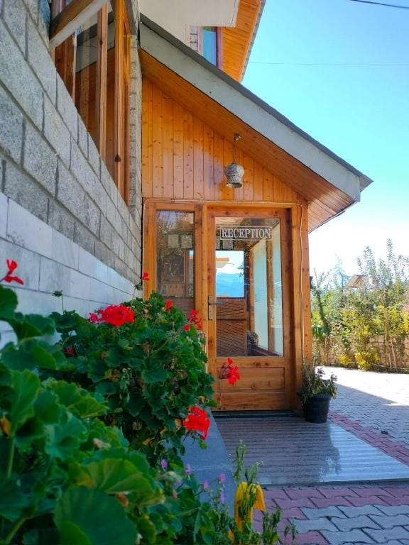  The Elysium Manali Country House in Himachal Pradesh