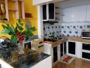 Cozy Two-Bedroom with Car parking  Apartment in Calabarzon