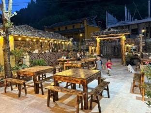 Khoi Homestay and Restaurant Apartment in Vietnam