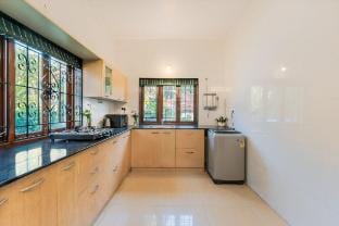 Villa Mango Arpora 4 Bedrooms Vacation rental in Goa, India