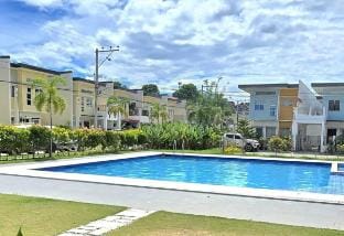 New Cozy 4BR Airport BeSTAYcation for Fam/Group13 Vacation rental in Davao City
