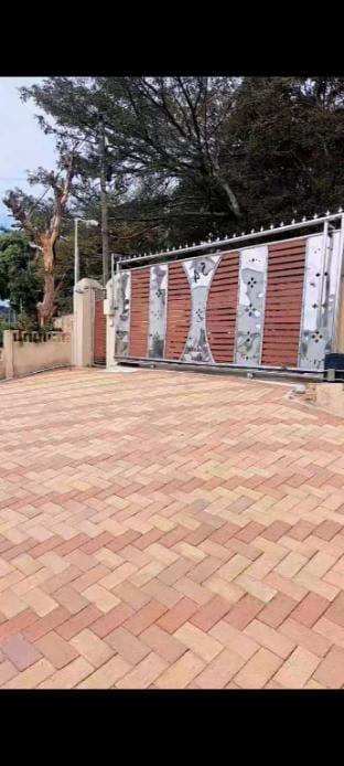 54 Manor guesthouse  Apartment in Durban