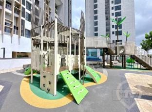 Yussy Homestay at SkyTrees Bukit Indah Apartment in Johor Bahru
