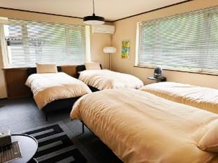 3 minutes walk from Furano Station, affordable accommodation for larger groups. *Up to 10 people Vacation rental in Furano