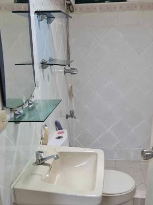 Makati Transient Condo 3BR with Balcony, Wifi  Apartment in Makati