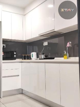 Almas Cozy Couple Seaview Netflix By STAY Apartment in Johor