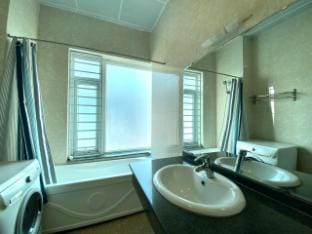 One-Bedroom Apartment with Full Amenities Apartment in Laos
