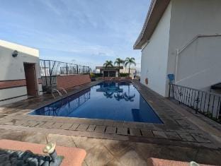 Modern Height Condo in Mckinley Vacation rental in Makati