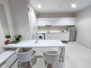 TRS- Paris Deluxe 5 @ i-City Shah Alam Apartment in Selangor, Malaysia