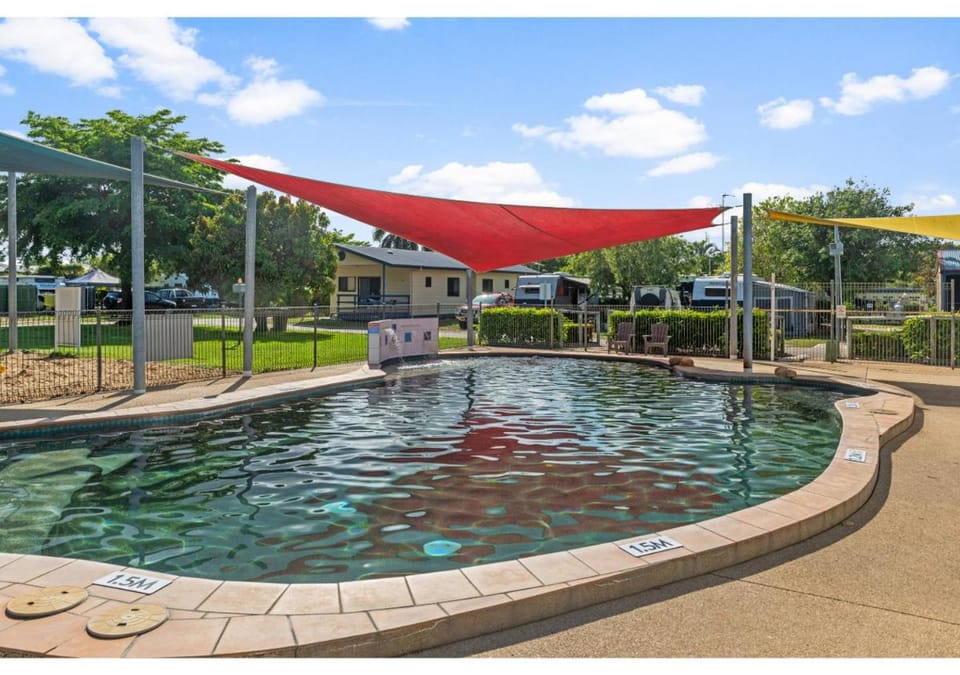 Discovery Parks - Ayr Campground/ 
RV Resort in Ayr