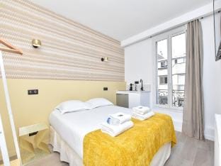 Quiet Studio - 2P - Javel  Eiffel Tower Apartment in Paris