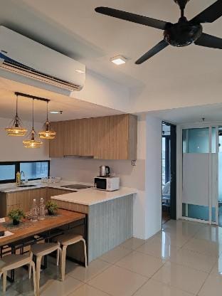Penang Macalister 218 by Mian, 3 Rooms Love Home, Jalan Macalister, Penang, Malaysia Apartment in George Town