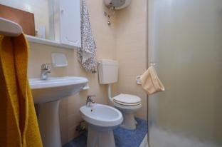 Peaceful flat with covered terrace and solarium Apartment in Bibione
