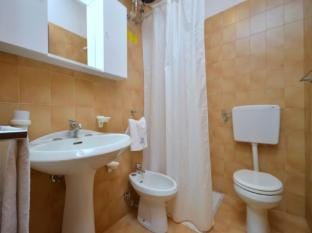 Comfortable apartment close to the sea by Beahost Rentals Apartment in Bibione