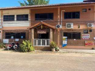 Chao Mueang Motel Apartment in Laos