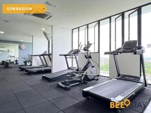 Kuching, Sarawak | Duplex Family Suite/5KM Airport Apartment in Kuching