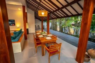 Beautiful Art Deco Villa w/ Private Pool & Garden Villa in North Kuta