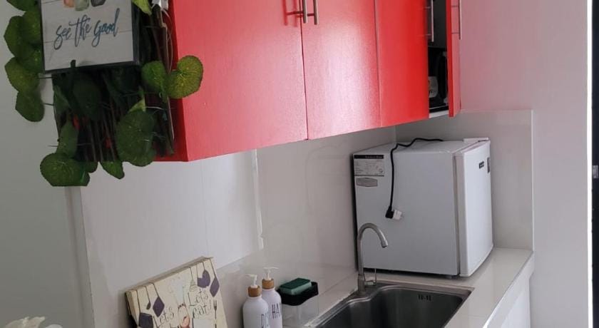 Serenity Homes with Indoor Jacuzzi  Apartment in Calabarzon