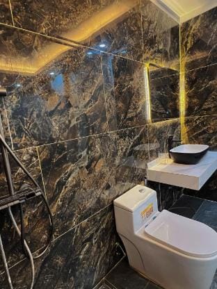Venus apartment trung phụng Apartment in Hanoi