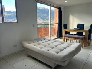 Apartamento Bello Toledo campestre  Apartment in Bello