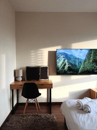 Staycation 1br Pool View @Prisma near BGC &Ortigas Apartment in Pasig