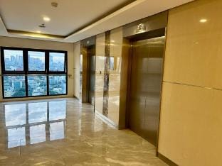 65inch SmartTV - Finest Luxury - SMDC Lush - 1Br Apartment in Makati