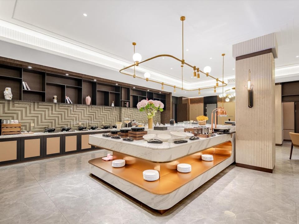 Madison Hotel Yangzhou Slender West Lake Dongguan Street Hotel in Jiangsu