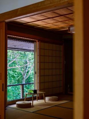 Woody Island Villa in Hakuba