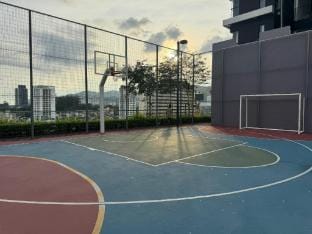 Urban Suites Georgetown Seaview Retreat Sky Garden Apartment in George Town