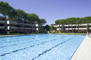 Homely flat in residence with pool - Beahost Apartment in Bibione