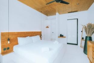 Villa Suite 99A 2BR: Pool, Kitchen & Lounge Haven Villa in North Kuta