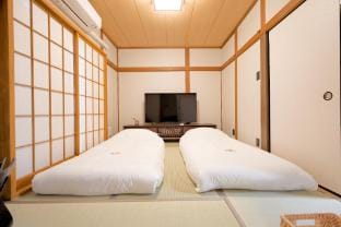 璞（Haku）日式别墅旅馆/新宿繁华区域/東新宿駅徒歩4分/免費WIFI/全屋地暖 Vacation rental in Shinjuku