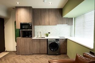 British style designer’s home Apartment in Taipei City