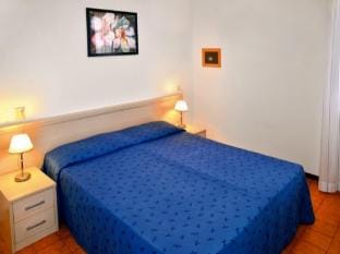 Relaxing escape with garden and outdoor pool Apartment in Bibione